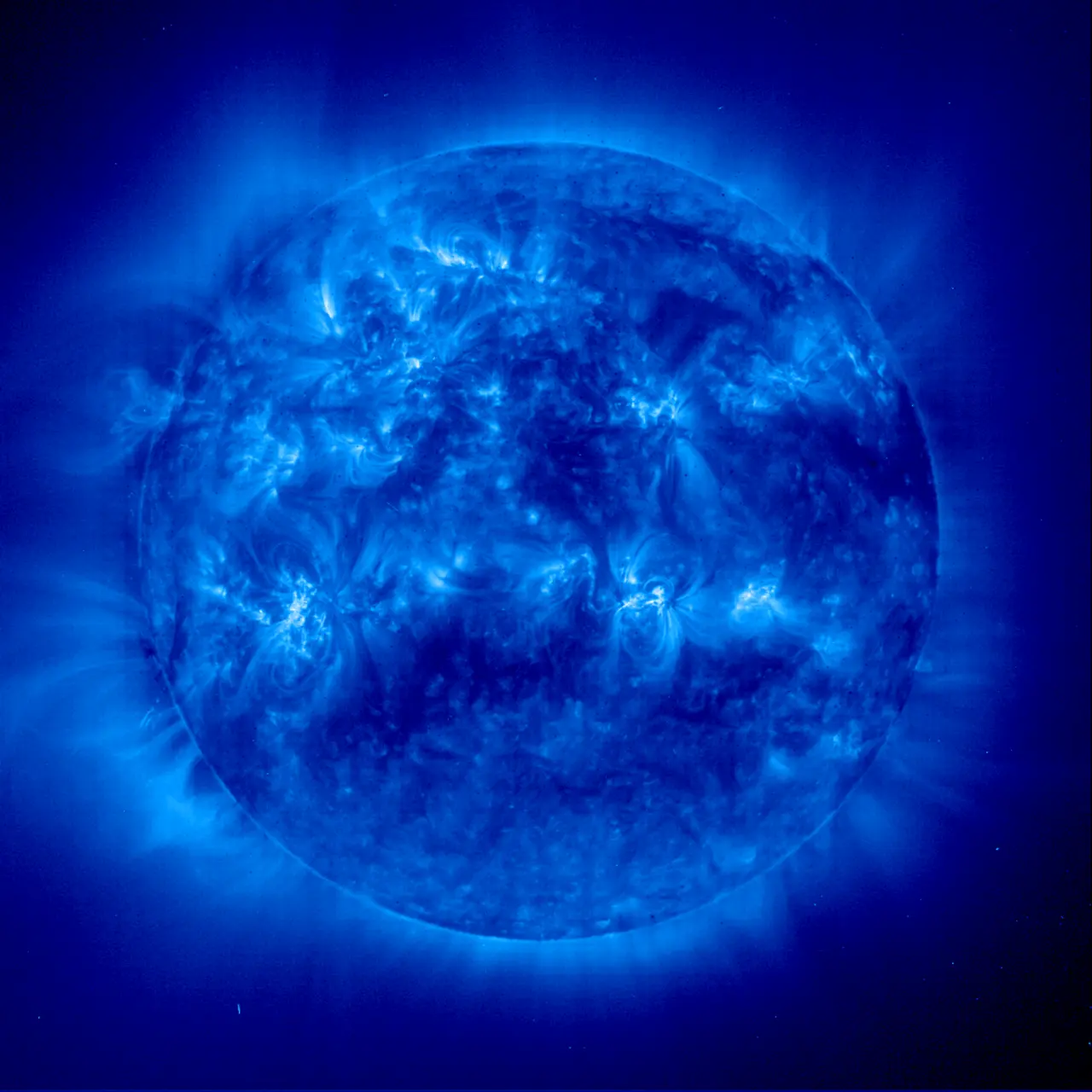 /images/hero/slideshow/2_eit_sl_171.webp